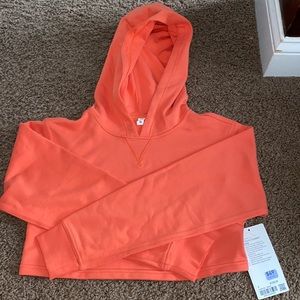 lululemon cropped hoodie